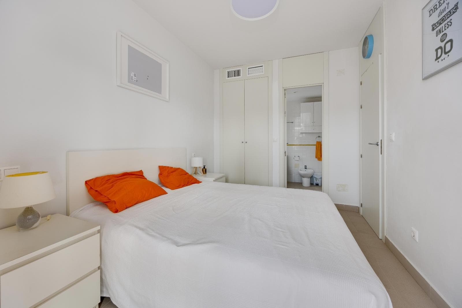 Apartamento Planta Media de 4 dormitorios en Orihuela Costa - 16