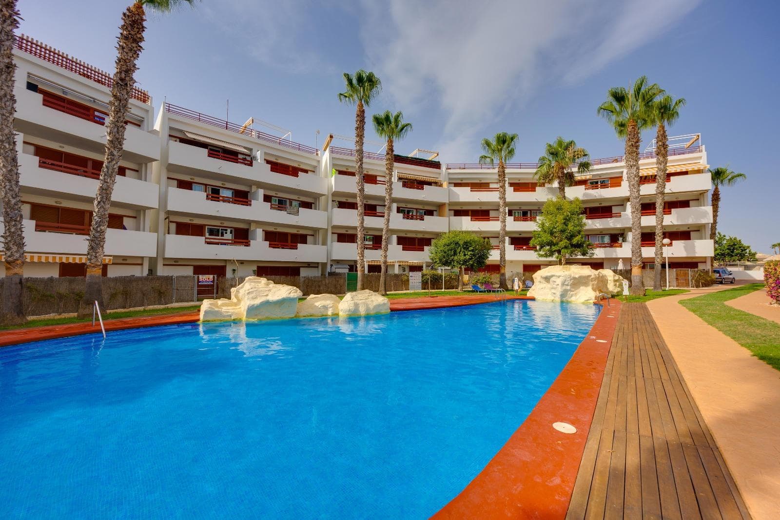 Apartamento Planta Media de 4 dormitorios en Orihuela Costa - 46