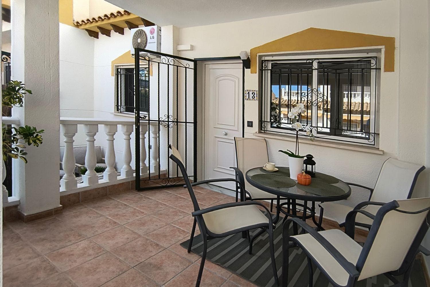 Geschakelde Woning met 3 slaapkamers in Orihuela Costa - 20