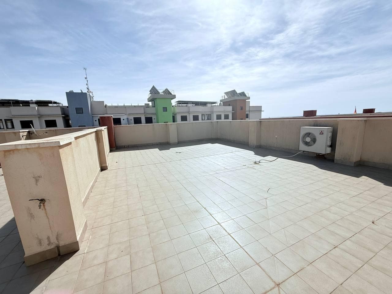 Tussenverdieping Appartement met 4 slaapkamers in Orihuela Costa - 45