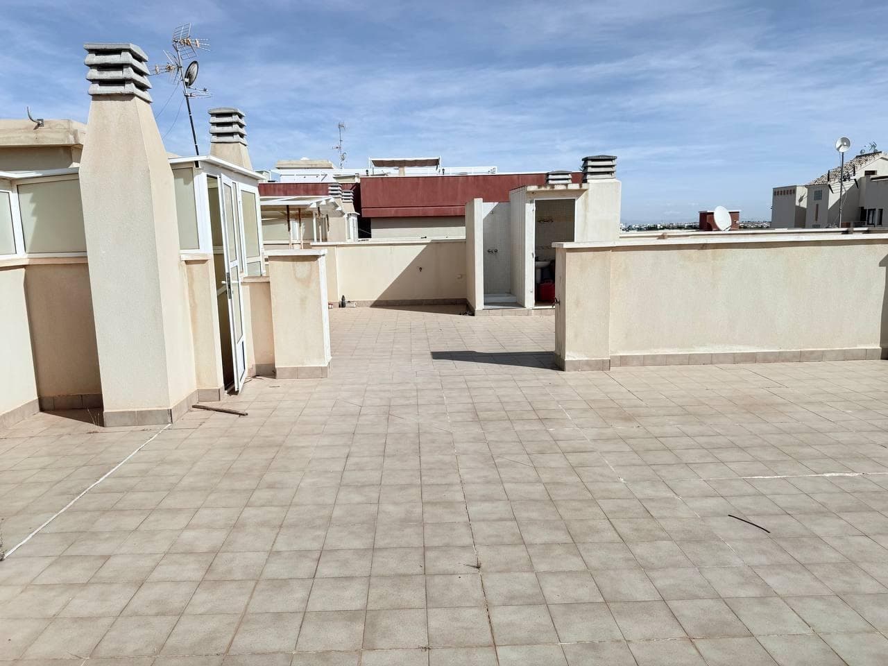 Tussenverdieping Appartement met 4 slaapkamers in Orihuela Costa - 46