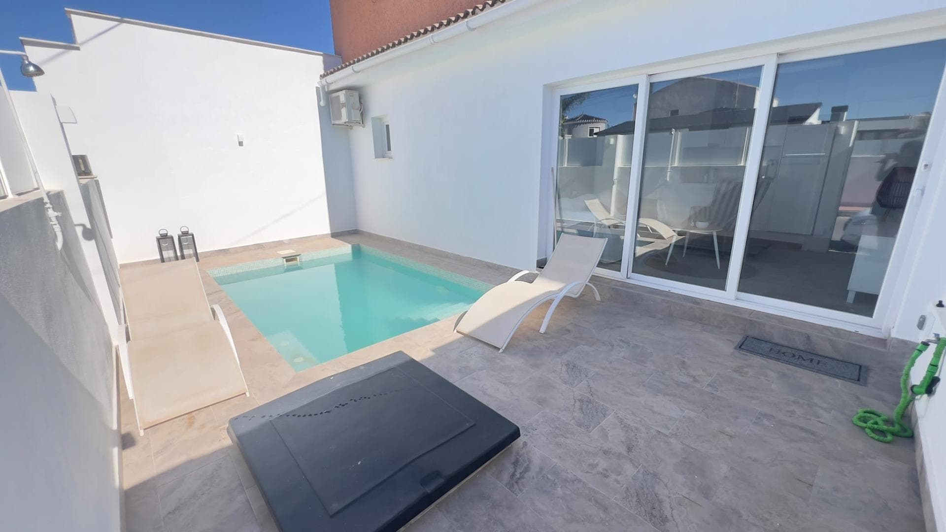 Bungalow de 3 dormitorios en Orihuela Costa - 1