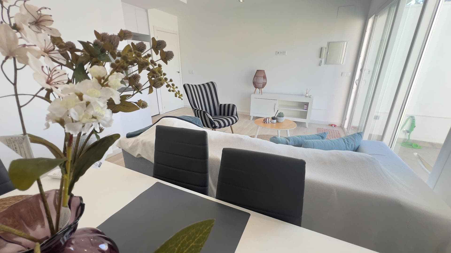 Bungalow de 3 dormitorios en Orihuela Costa - 16