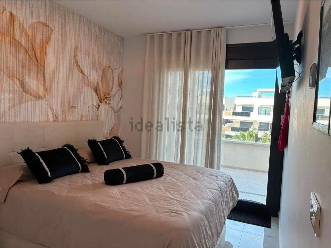 Penthouse met 4 slaapkamers in Orihuela Costa - 14