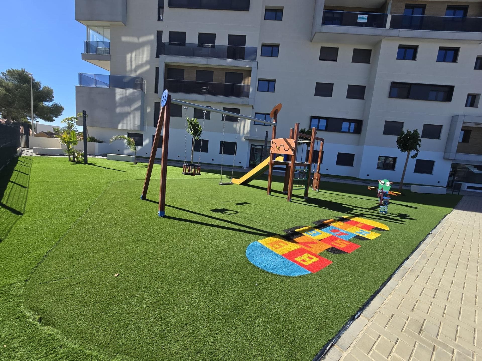 Ático de 3 dormitorios en Orihuela Costa - 12