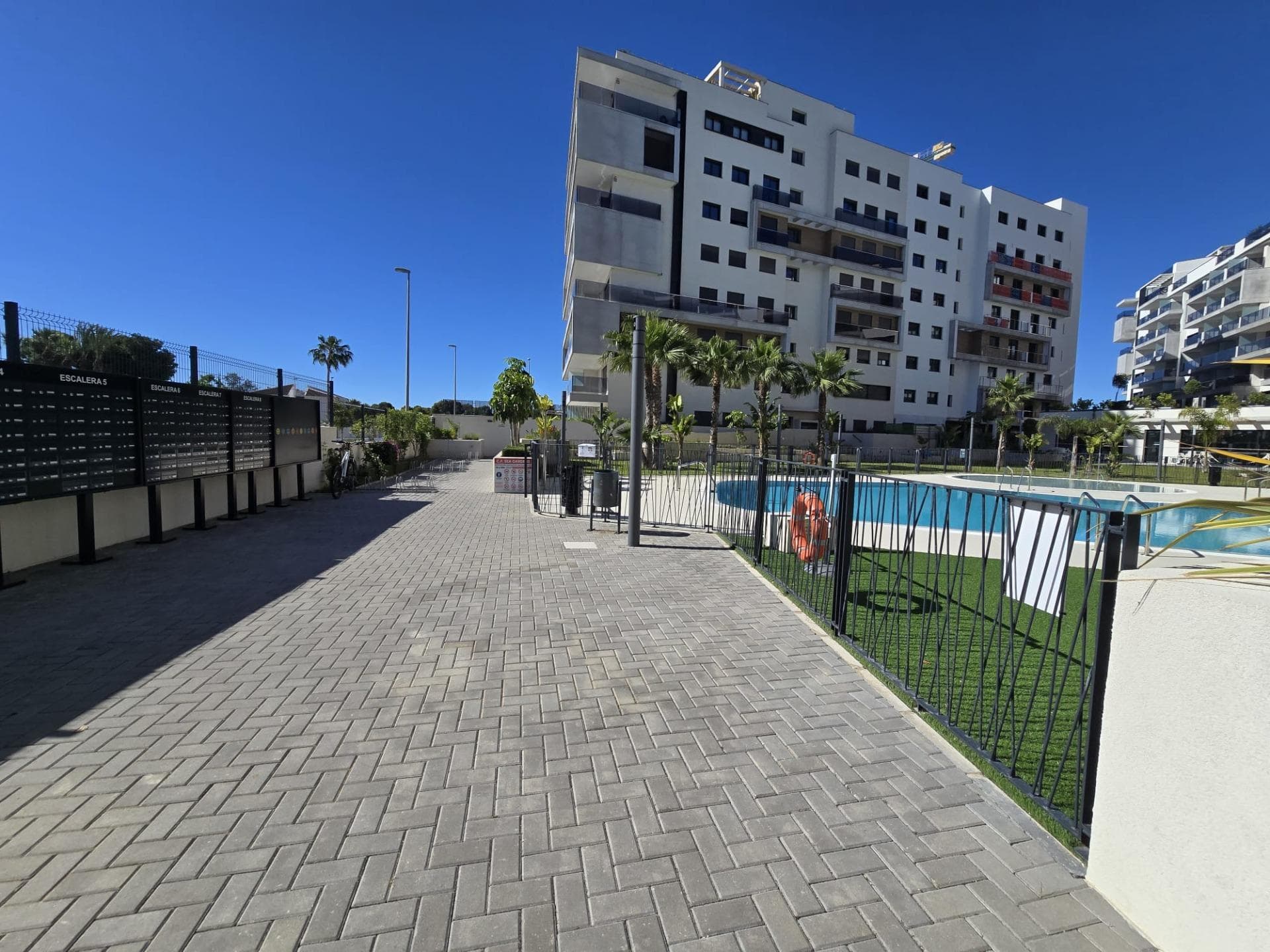 Ático de 3 dormitorios en Orihuela Costa - 14