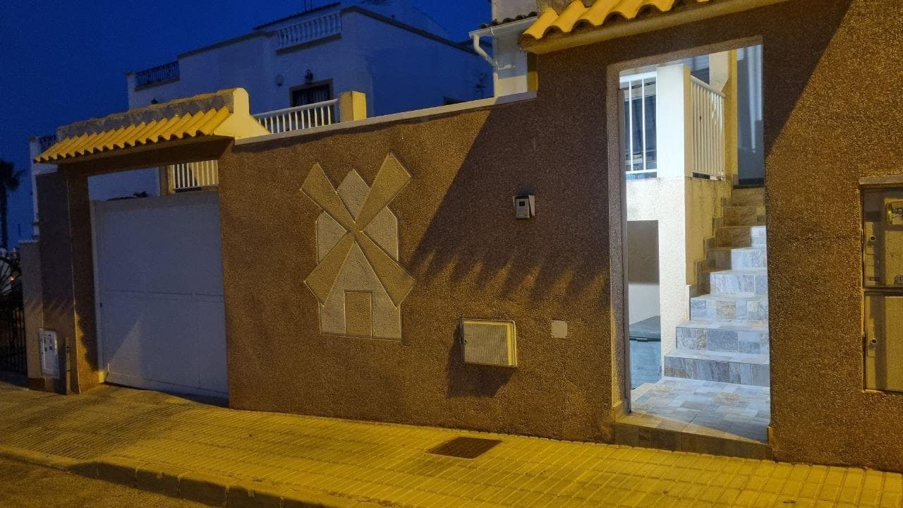 6 bed Townhouse in Orihuela Costa - 26