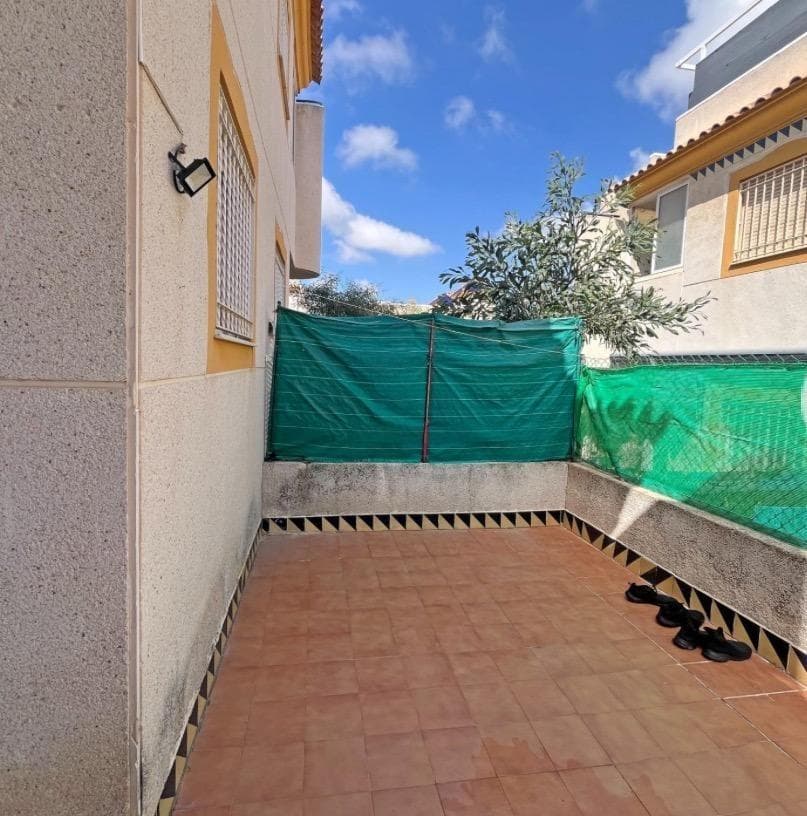 Adosada de 2 dormitorios en Guardamar del Segura - 21