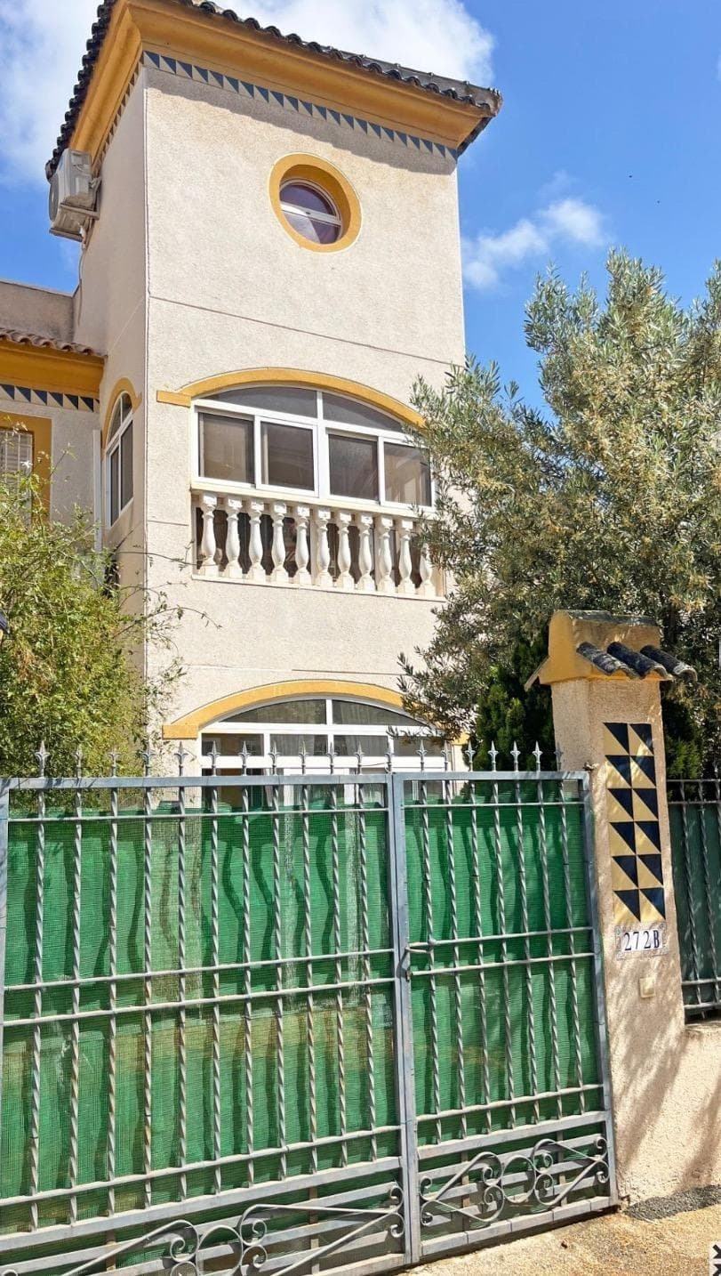 Adosada de 2 dormitorios en Guardamar del Segura - 4