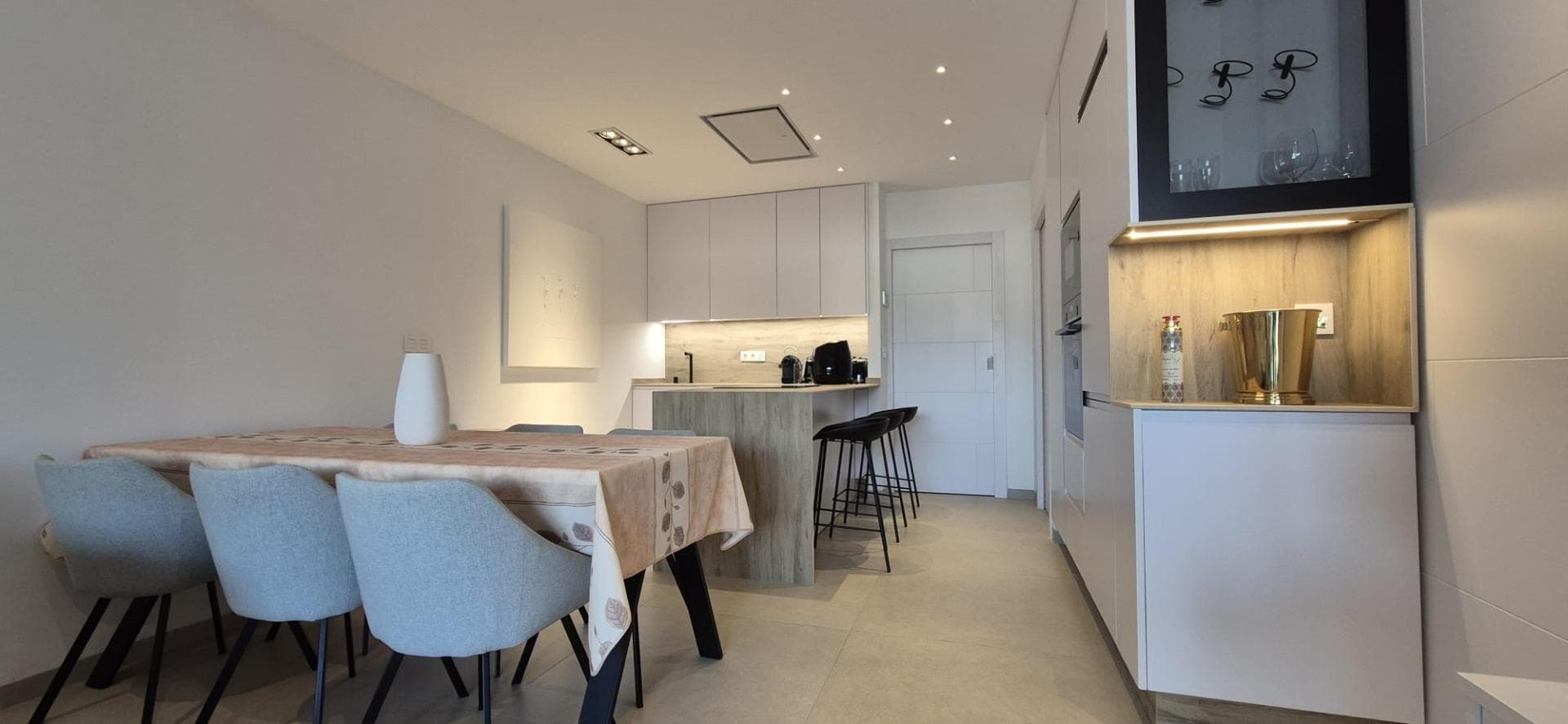 Tussenverdieping Appartement met 3 slaapkamers in San Pedro del Pinatar - 4