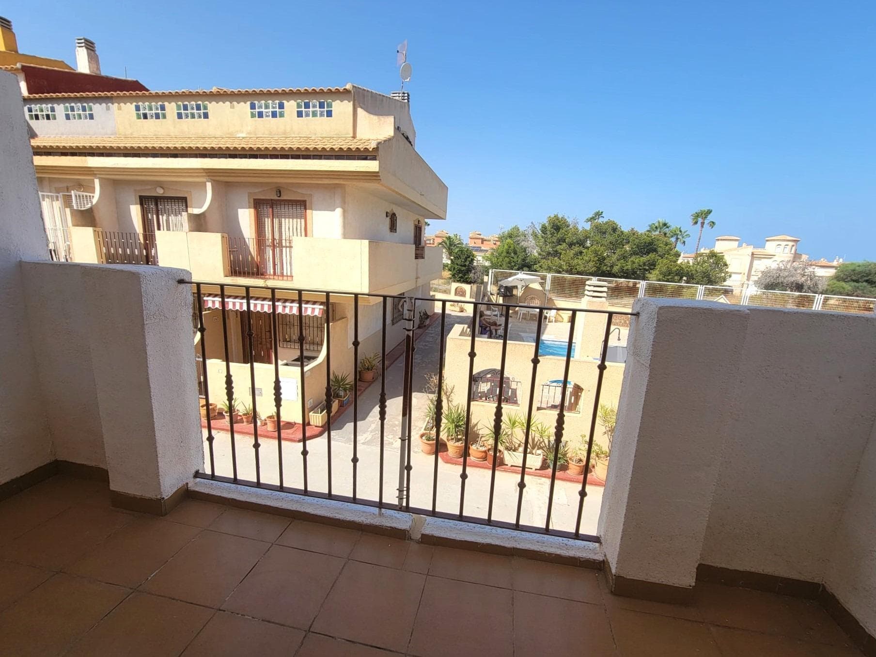 Adosada de 3 dormitorios en Orihuela Costa - 25