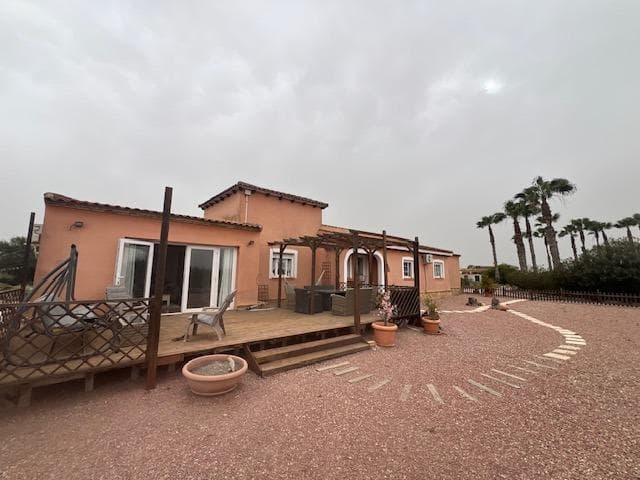 Finca - Cortijo met 3 slaapkamers in Dolores - 2