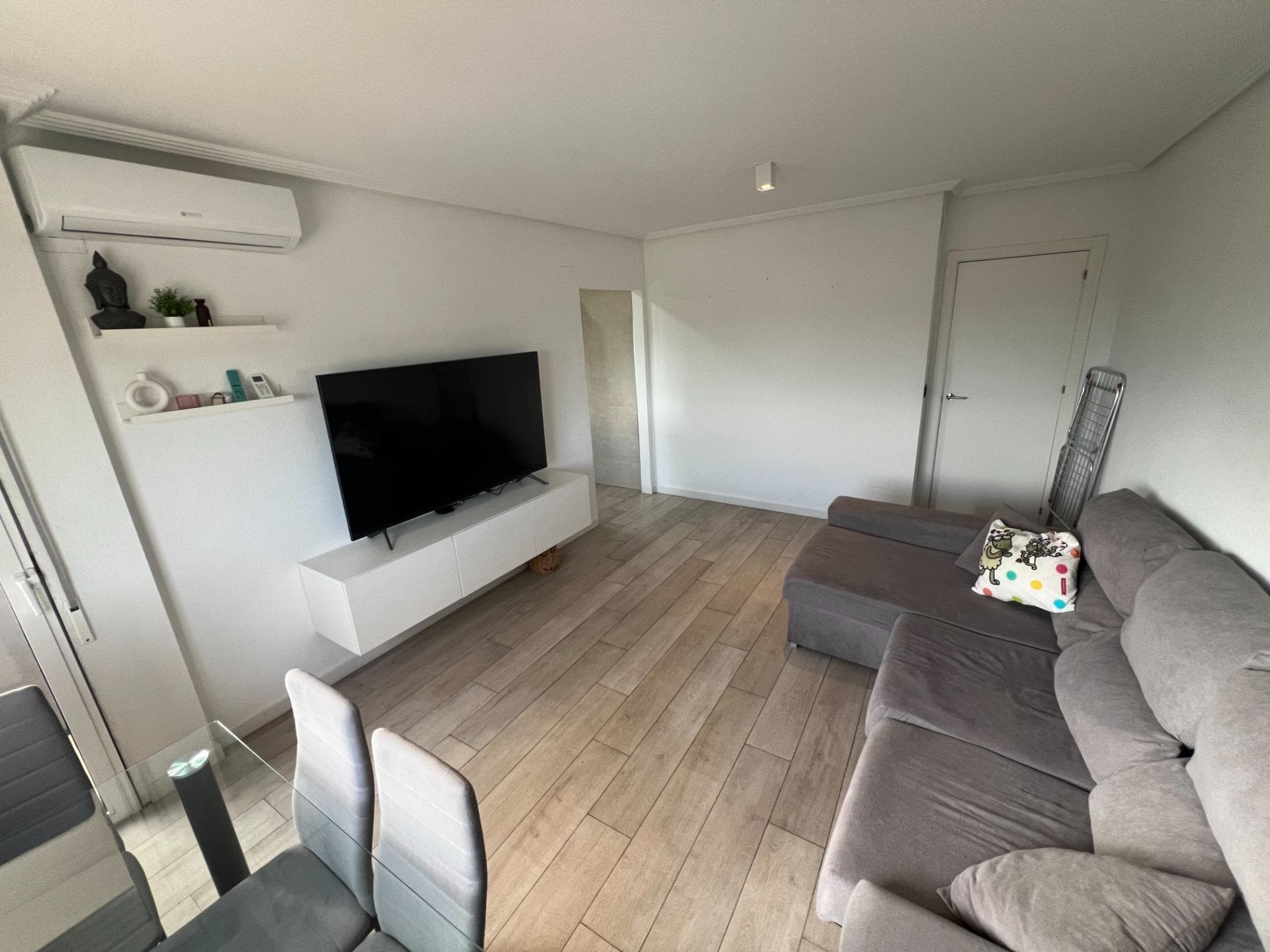 Apartamento Planta Media de 3 dormitorios en Dolores - 28