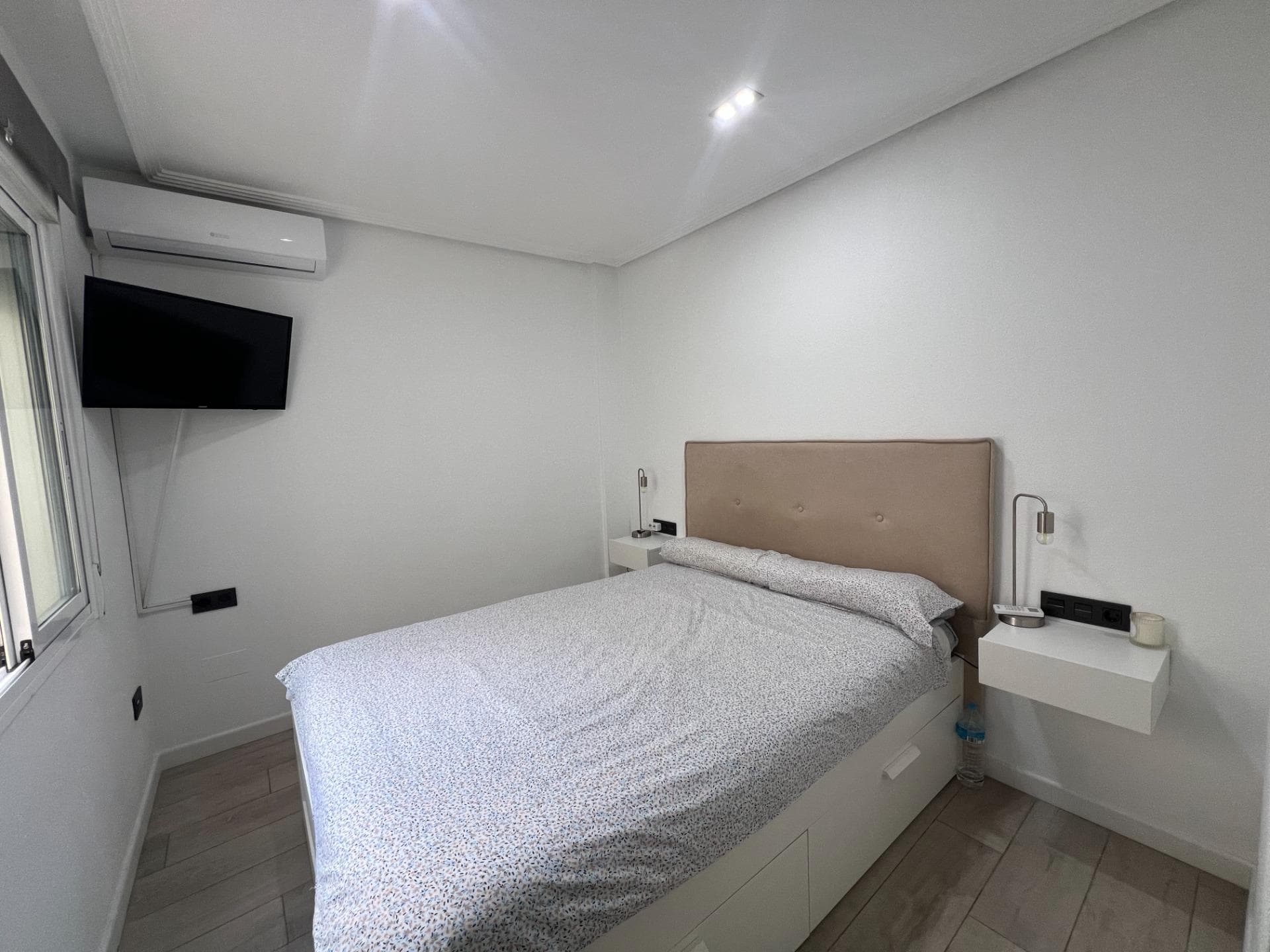 Apartamento Planta Media de 3 dormitorios en Dolores - 8