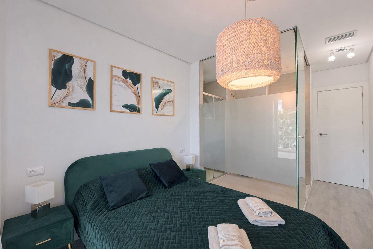Apartamento Planta Media de 3 dormitorios en Orihuela Costa - 13