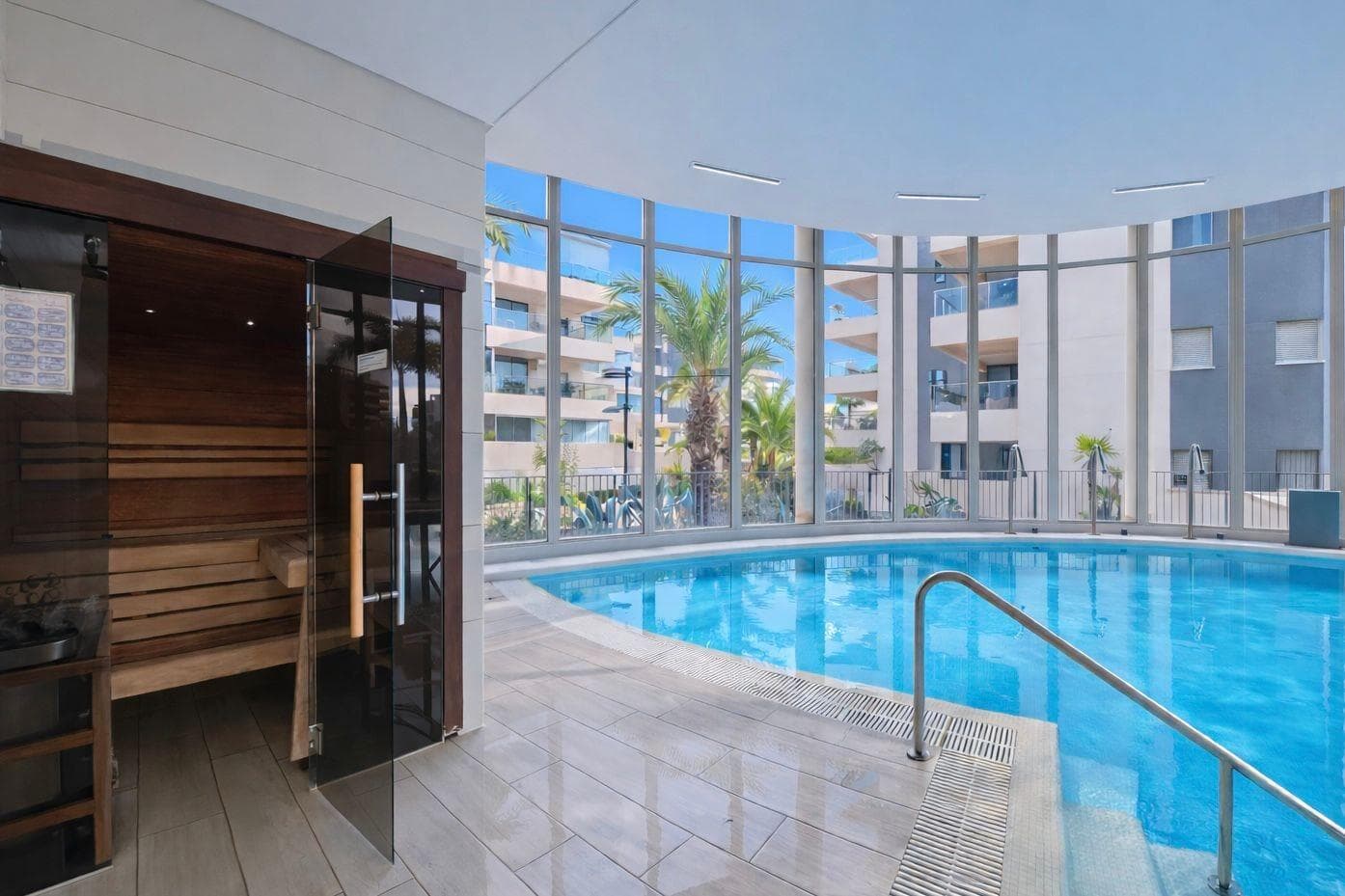 Apartamento Planta Media de 3 dormitorios en Orihuela Costa - 38