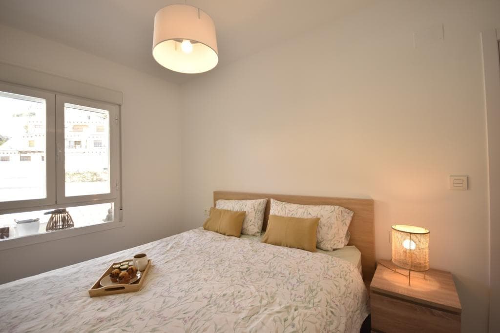 3 bed Middle Floor Apartment in Orihuela Costa - 14