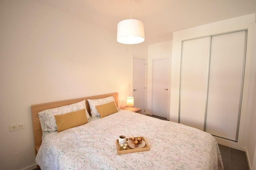 3 bed Middle Floor Apartment in Orihuela Costa - 15