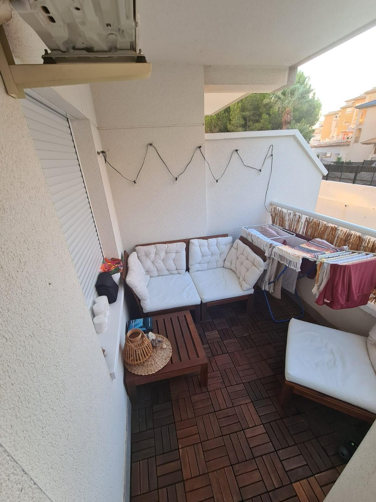 3 bed Middle Floor Apartment in Orihuela Costa - 25