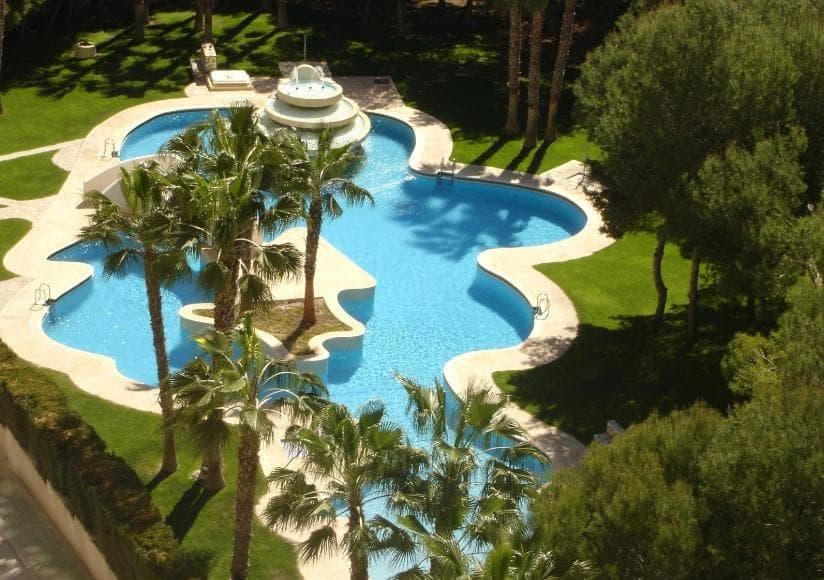 3 bed Middle Floor Apartment in Orihuela Costa - 29