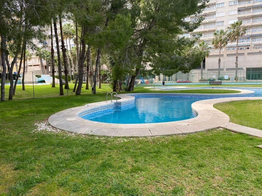 3 bed Middle Floor Apartment in Orihuela Costa - 31