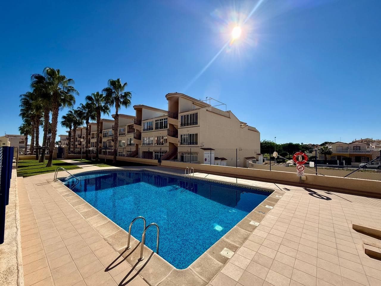 2 bed Middle Floor Apartment in Orihuela - 1