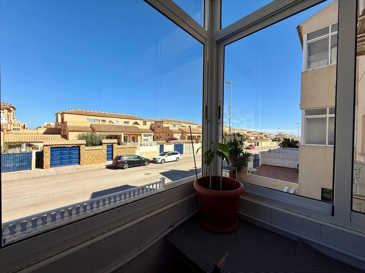 2 bed Middle Floor Apartment in Orihuela - 22