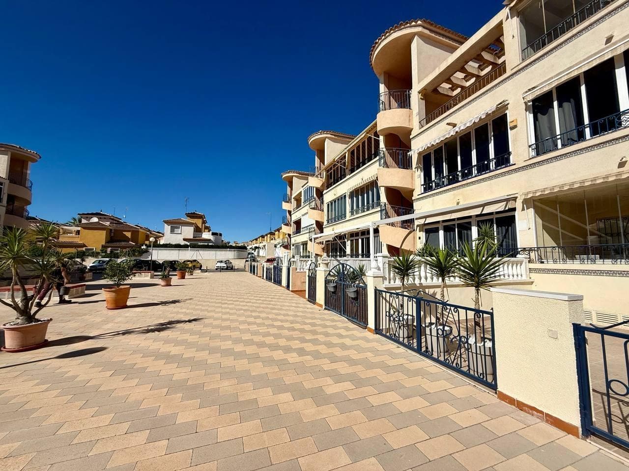 2 bed Middle Floor Apartment in Orihuela - 28