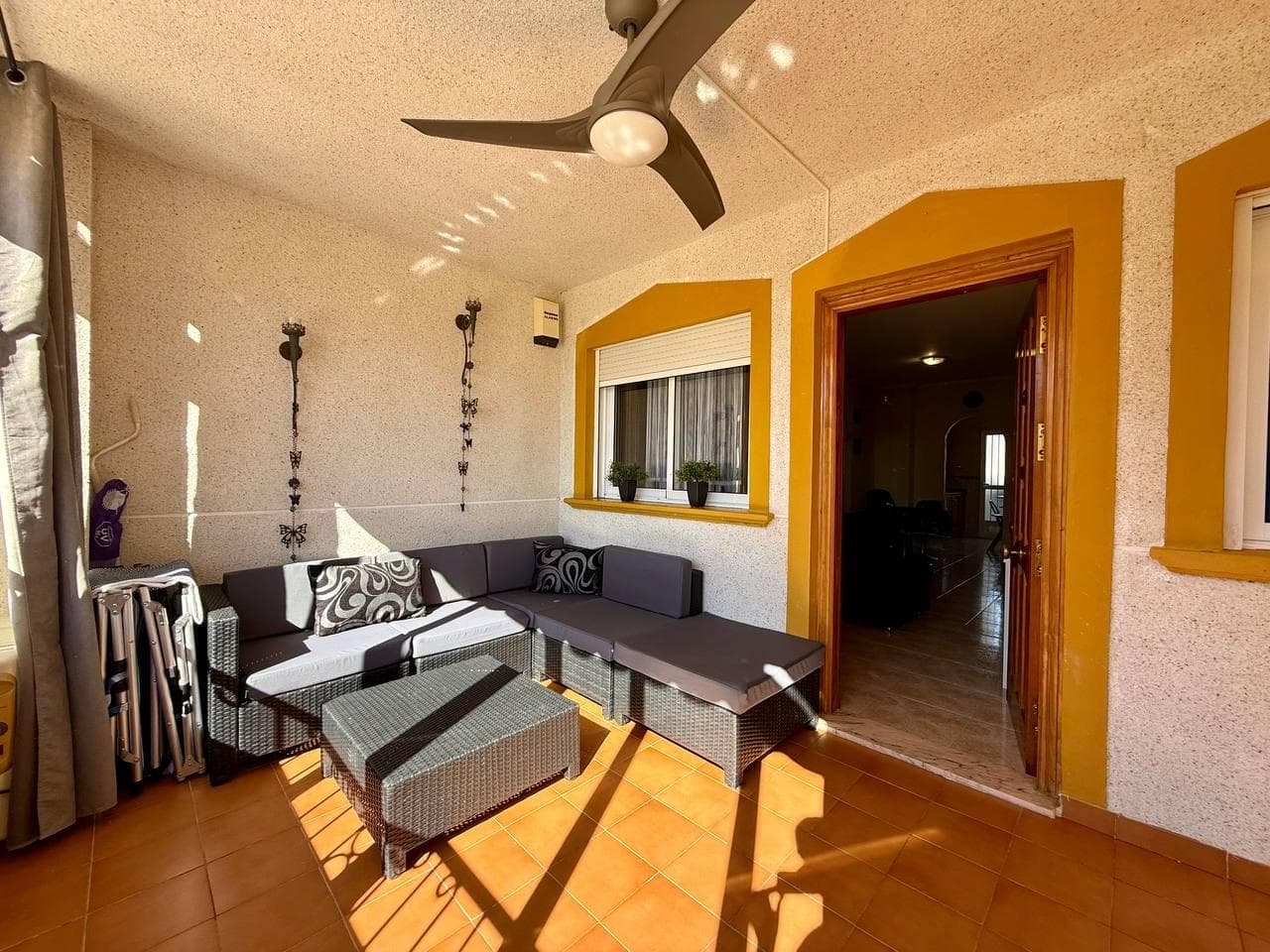 2 bed Middle Floor Apartment in Orihuela - 8