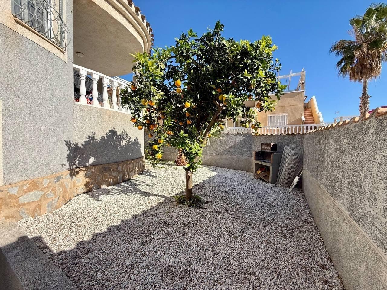 Vrijstaande Villa met 4 slaapkamers in Orihuela Costa - 14