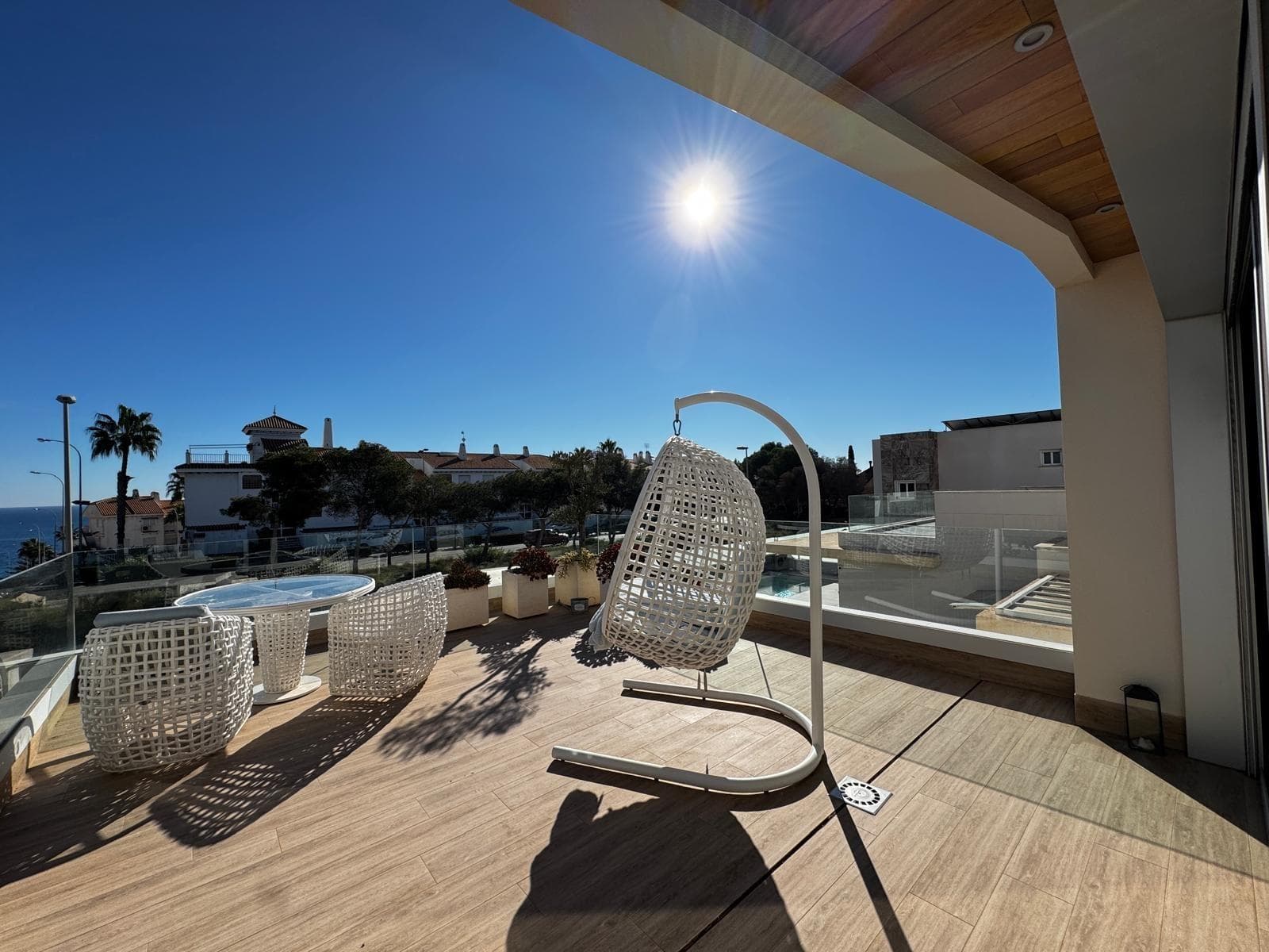 Villa - Chalet de 4 dormitorios en Orihuela Costa - 43