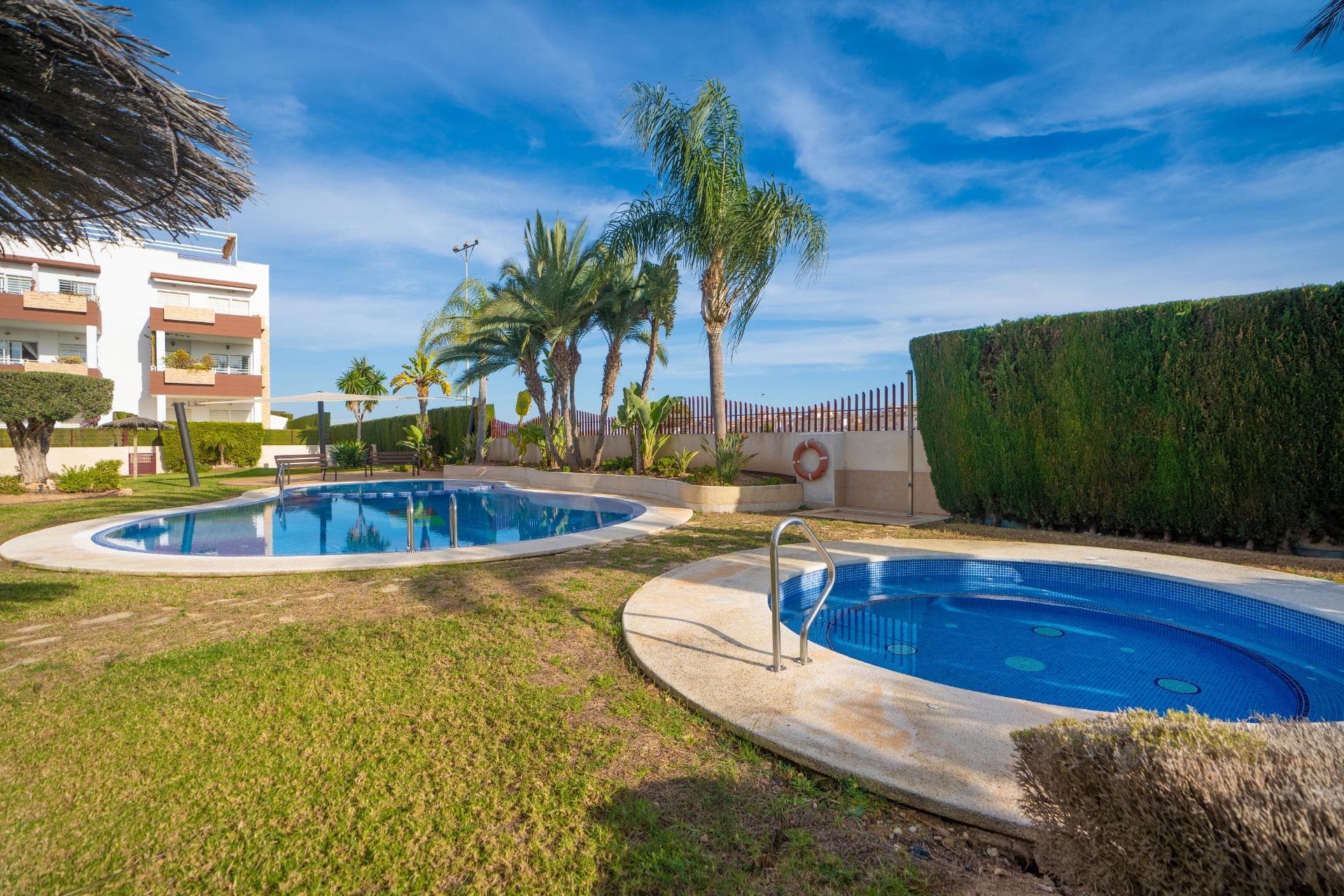 Apartamento Planta Media de 2 dormitorios en Orihuela Costa - 30