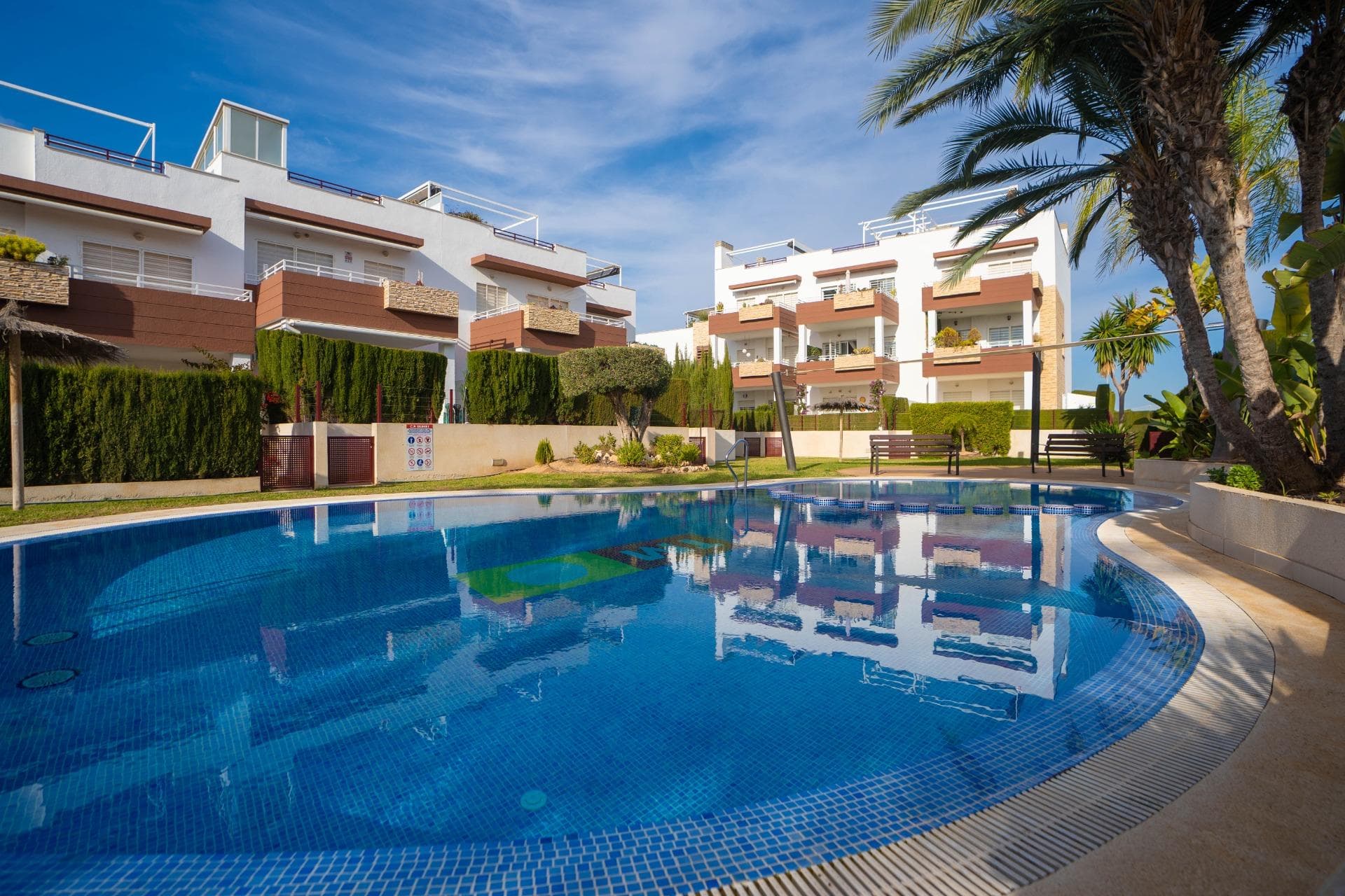 Apartamento Planta Media de 2 dormitorios en Orihuela Costa - 32