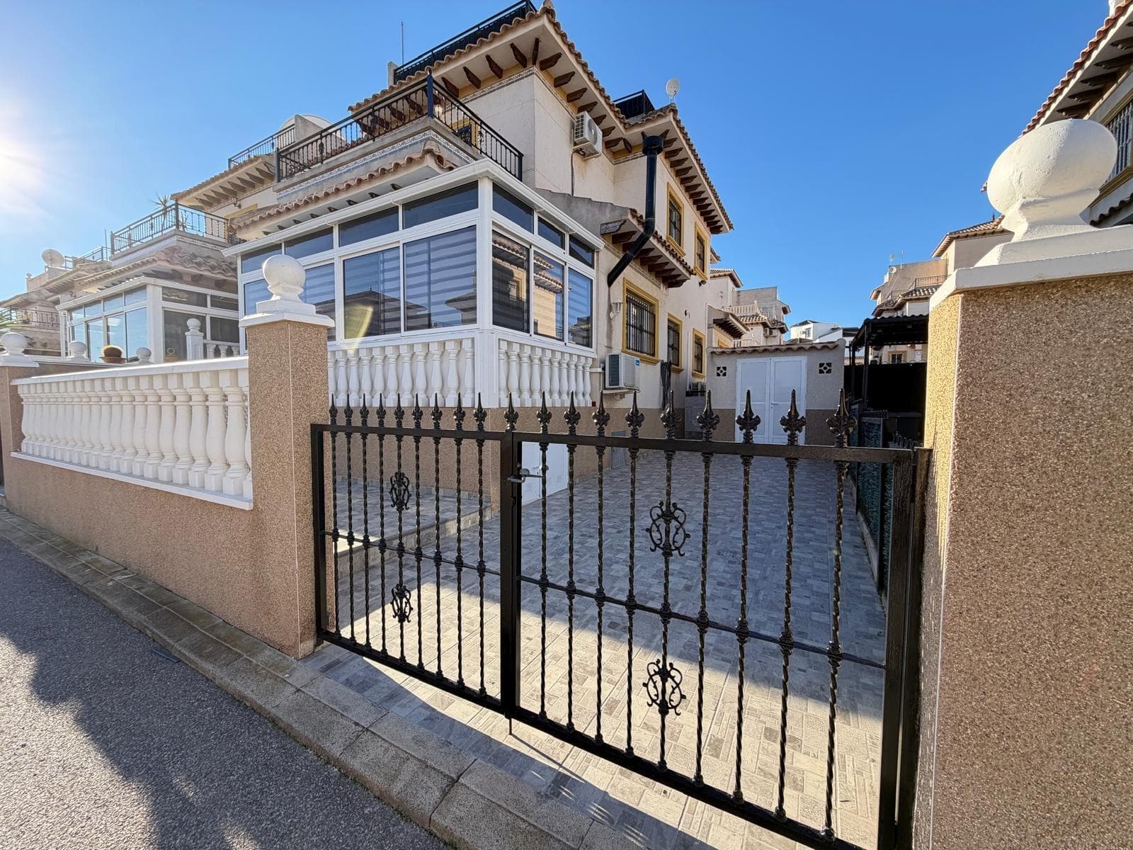 2 bed Townhouse in Orihuela Costa - 2