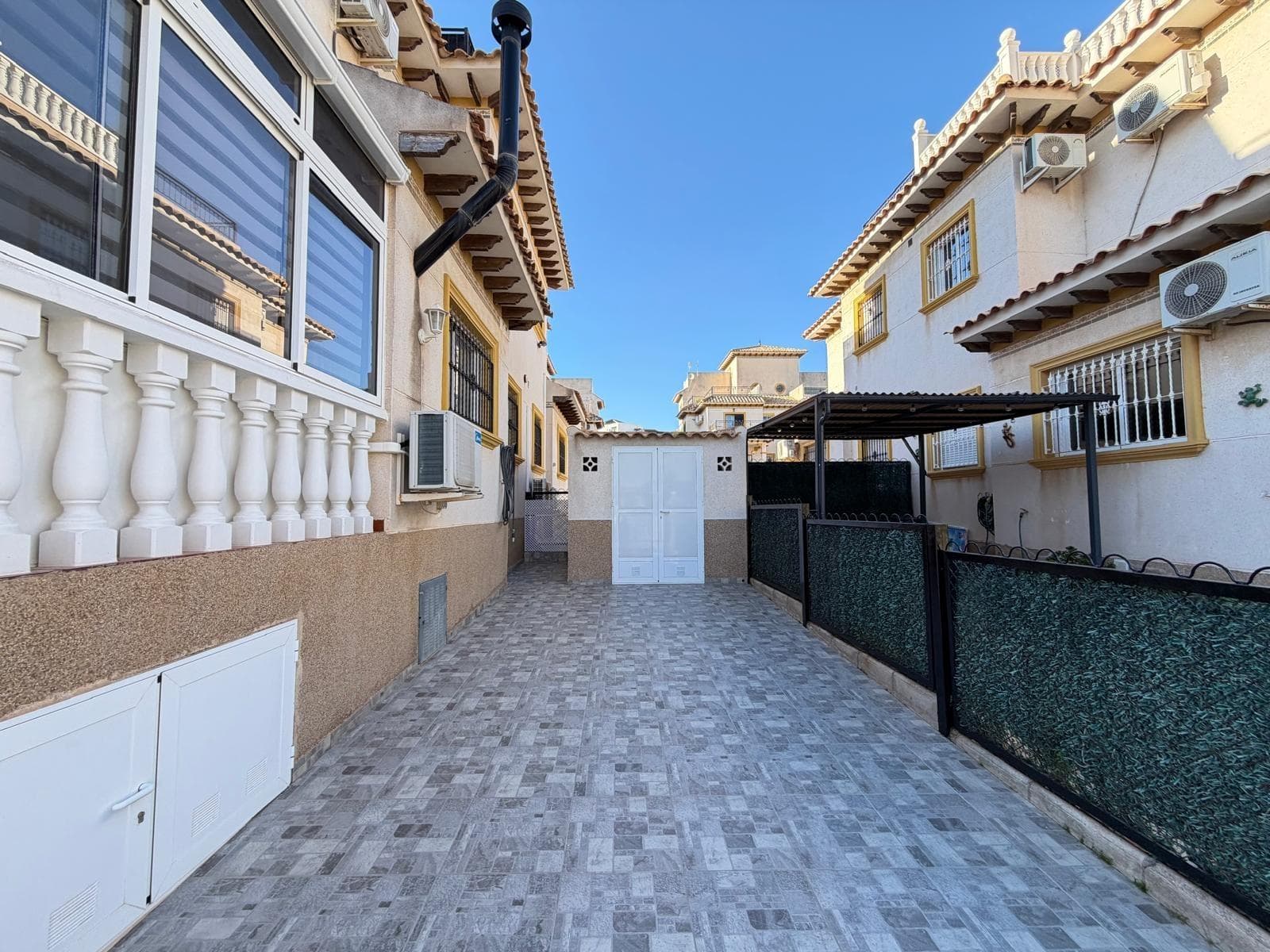 2 bed Townhouse in Orihuela Costa - 8