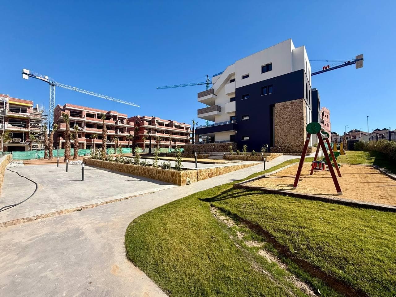 2 bed Penthouse in Orihuela Costa - 27
