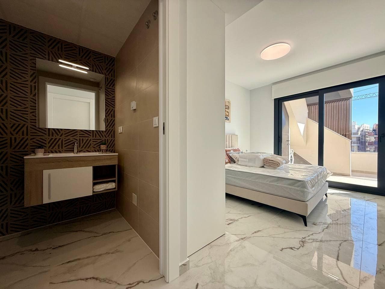 2 bed Penthouse in Orihuela Costa - 35