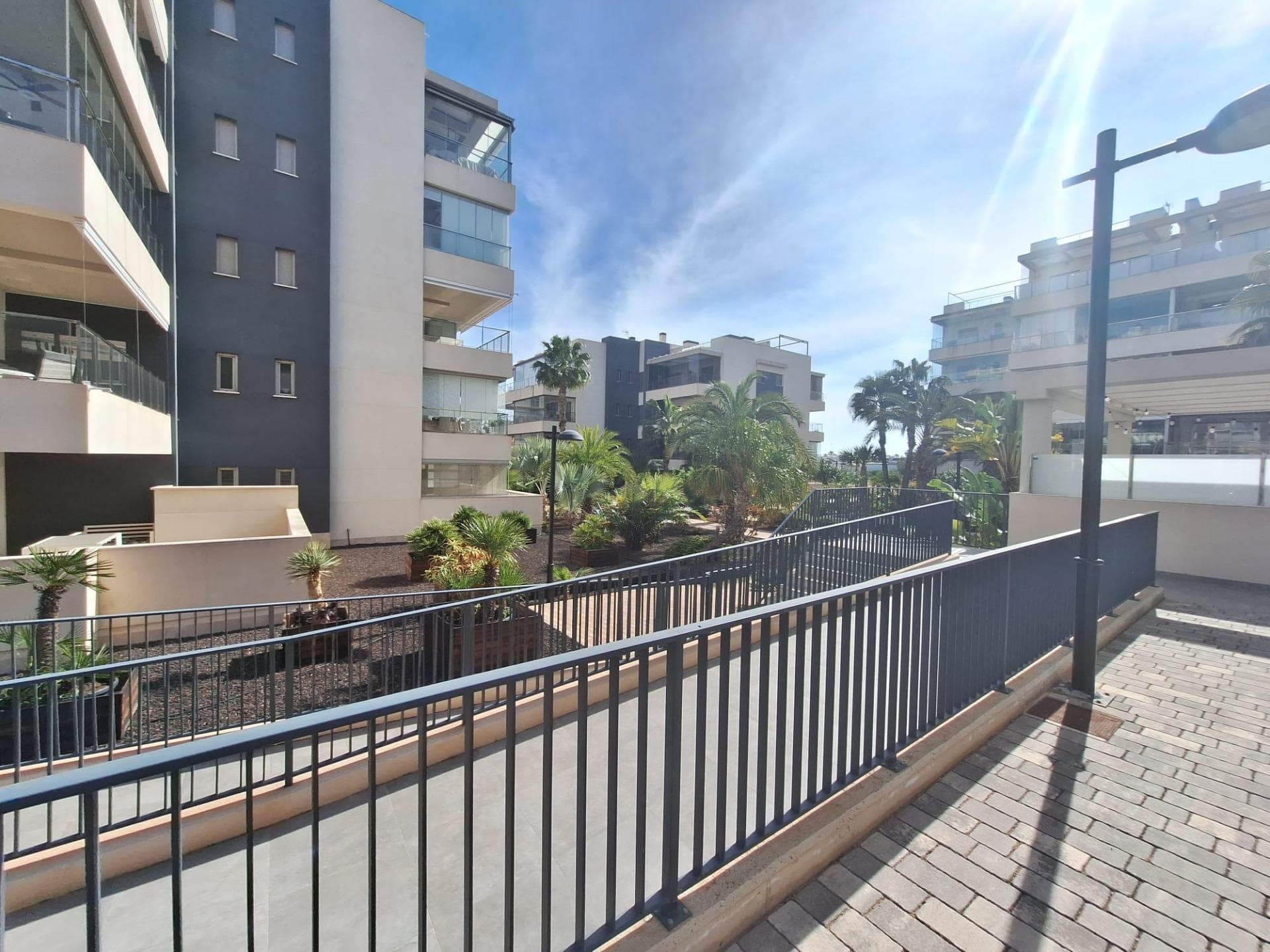 Apartamento Planta Media de 3 dormitorios en Orihuela Costa - 14