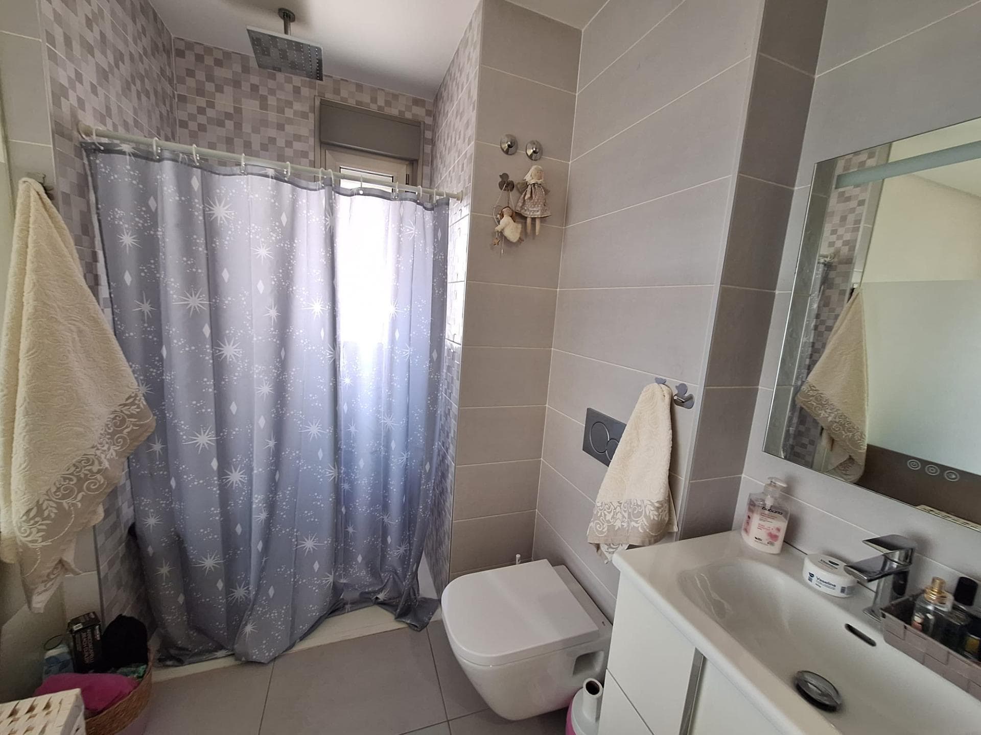 Apartamento Planta Media de 3 dormitorios en Orihuela Costa - 18