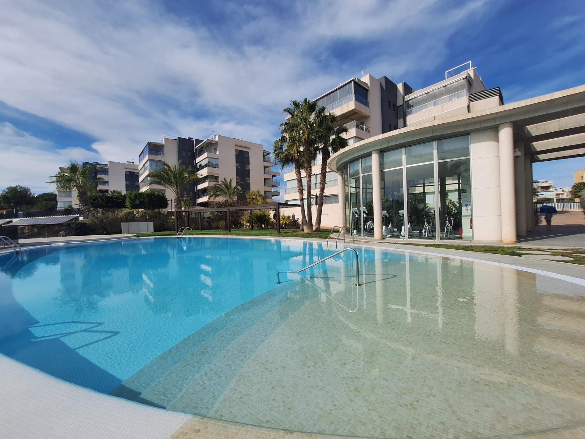 Apartamento Planta Media de 3 dormitorios en Orihuela Costa - 43