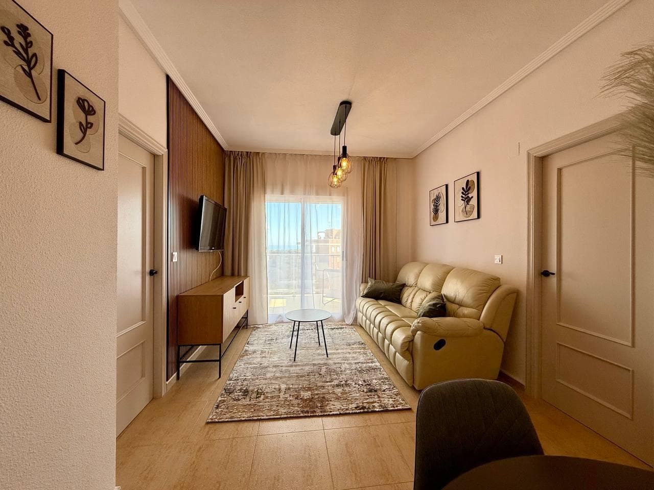 Apartamento Planta Media de 3 dormitorios en Guardamar del Segura - 11
