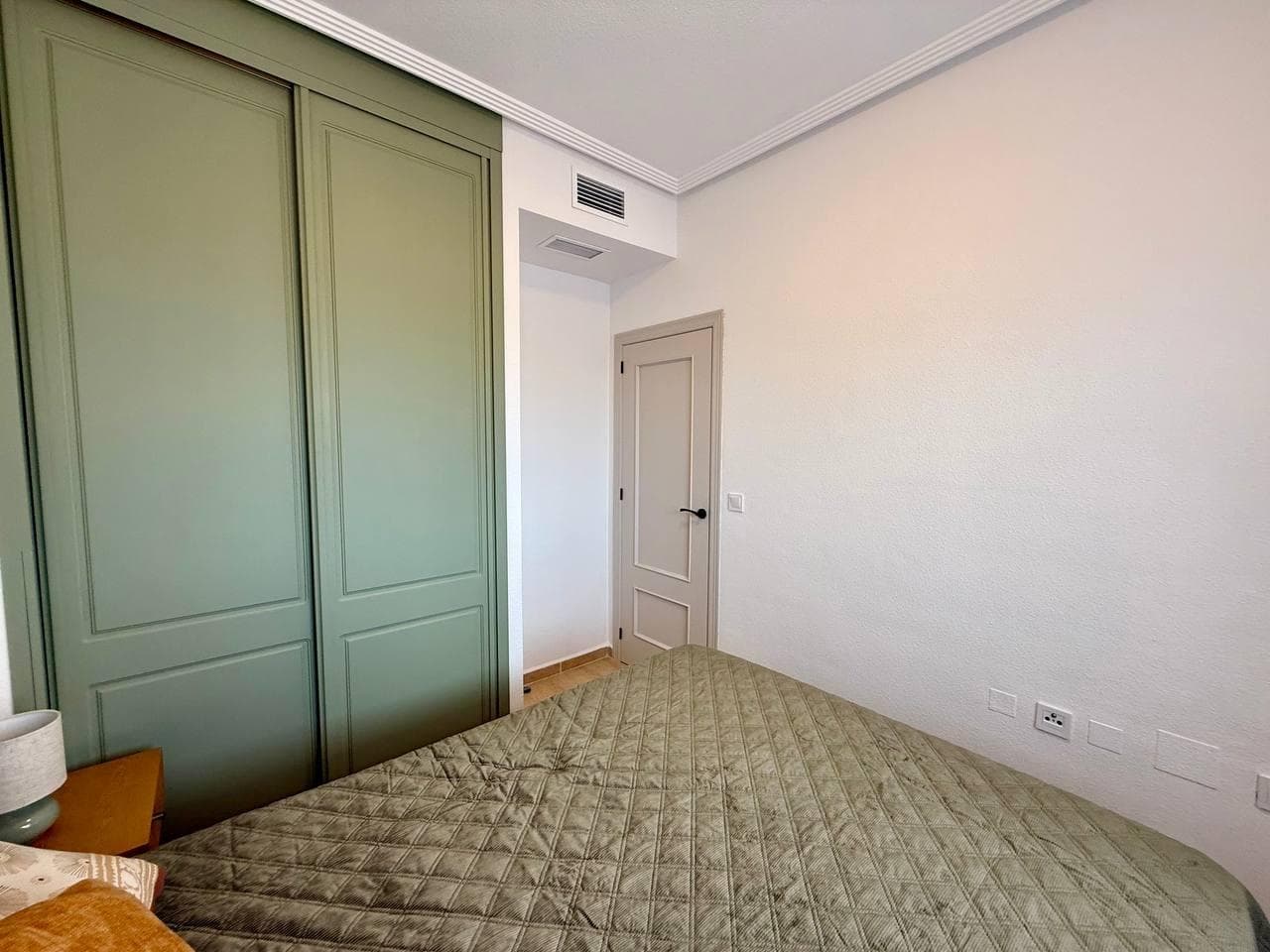 Apartamento Planta Media de 3 dormitorios en Guardamar del Segura - 23
