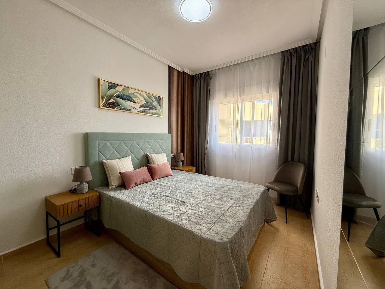 Apartamento Planta Media de 3 dormitorios en Guardamar del Segura - 28