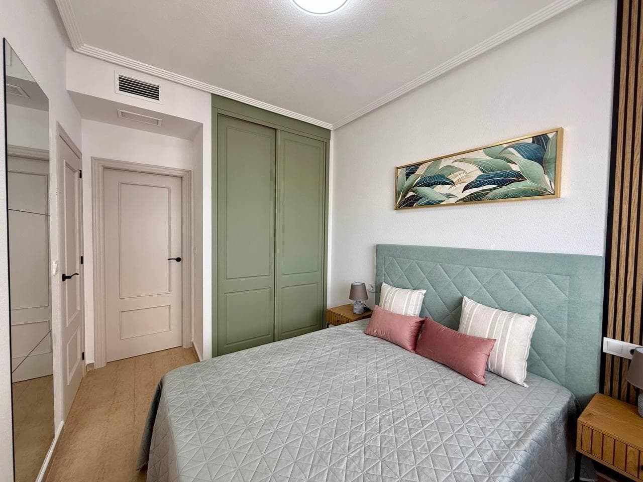 Apartamento Planta Media de 3 dormitorios en Guardamar del Segura - 31