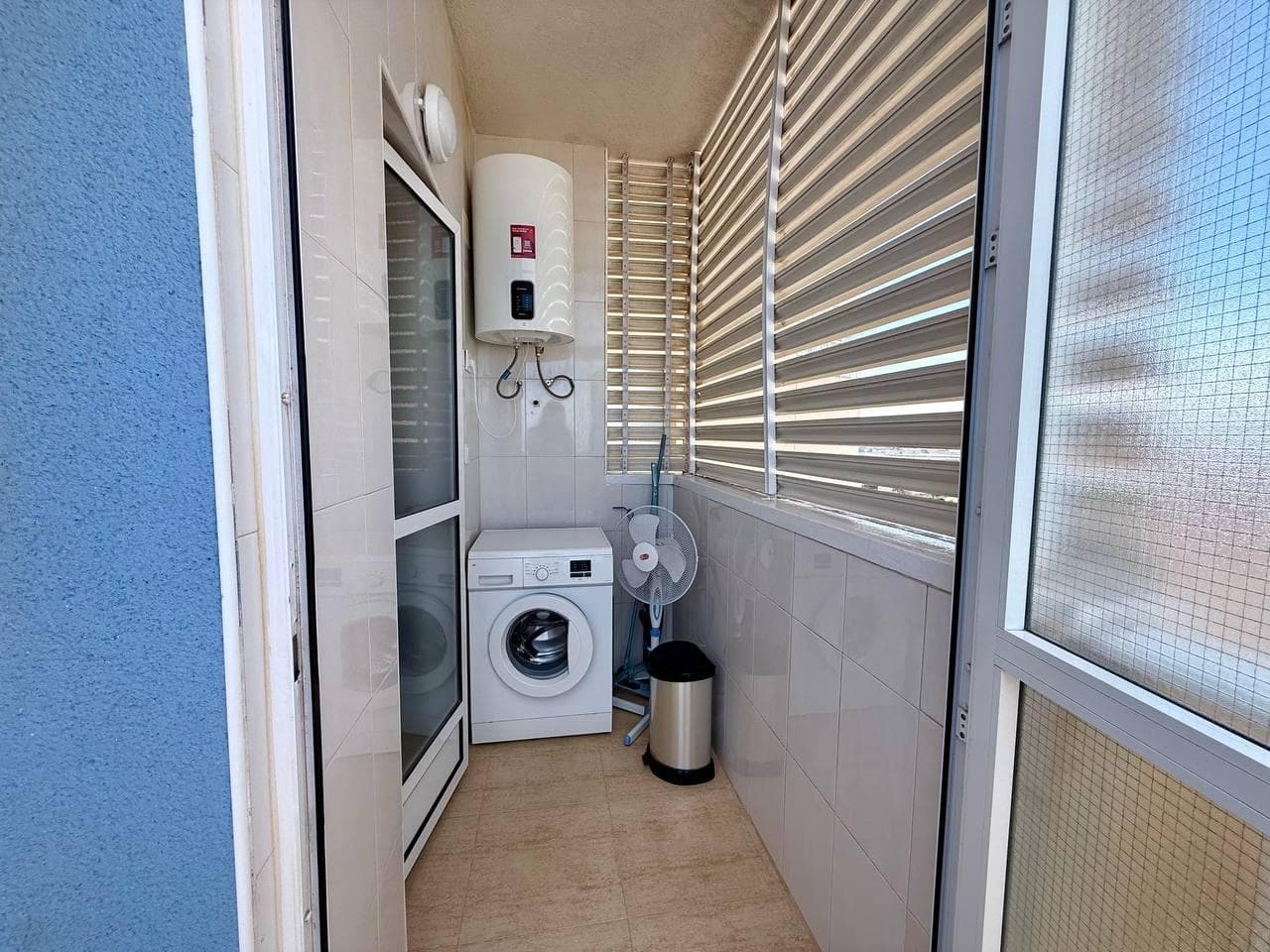 Apartamento Planta Media de 3 dormitorios en Guardamar del Segura - 41