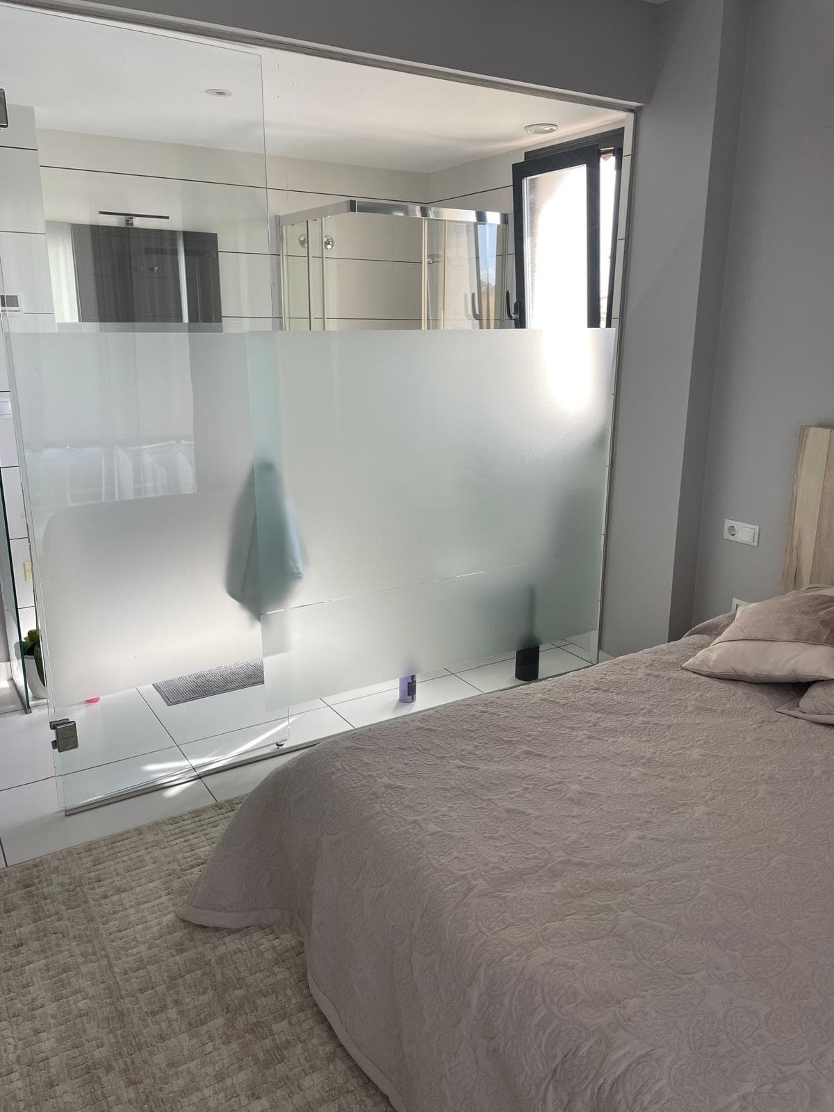 2 bed Middle Floor Apartment in Orihuela Costa - 12