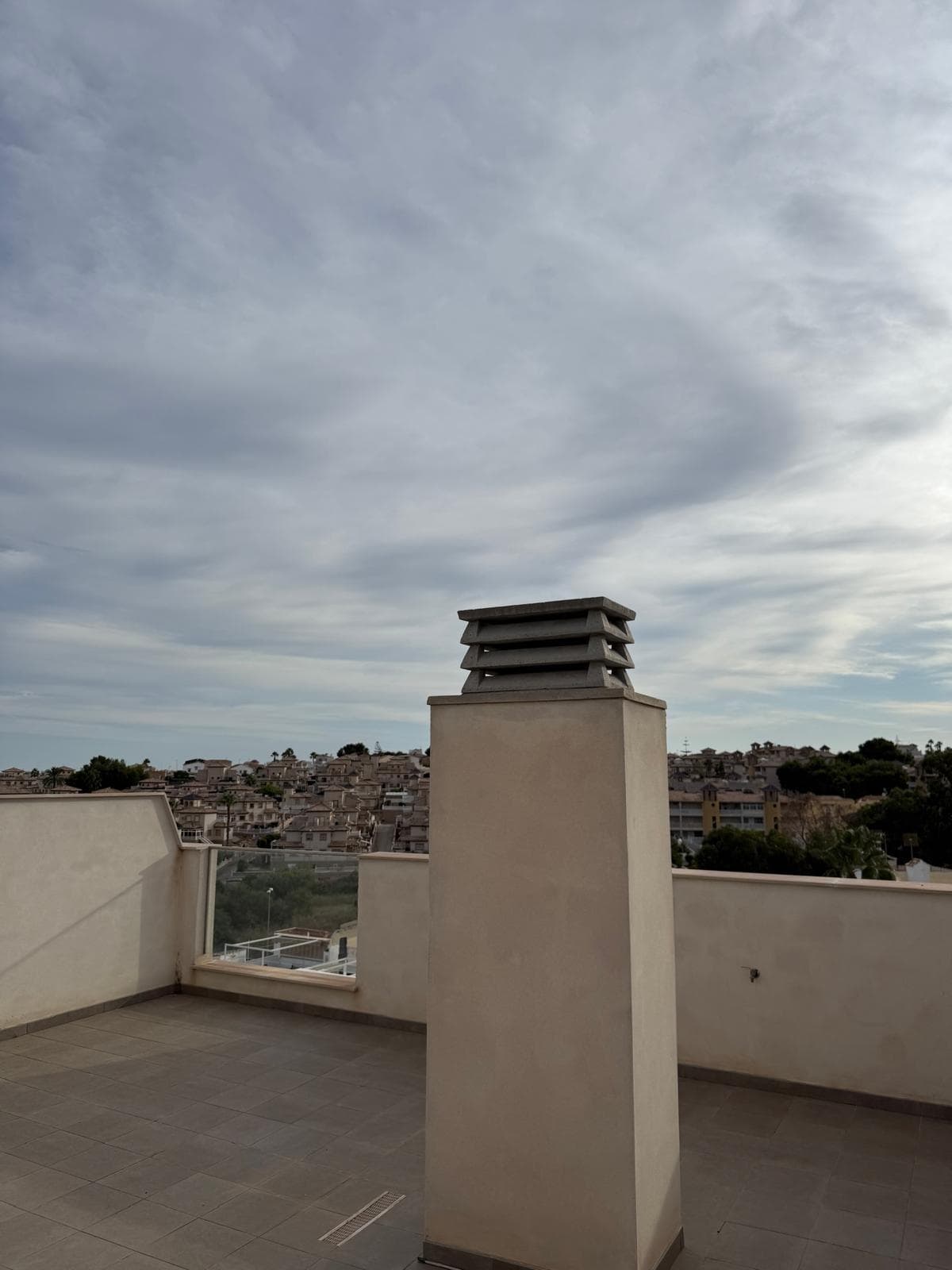 2 bed Middle Floor Apartment in Orihuela Costa - 16