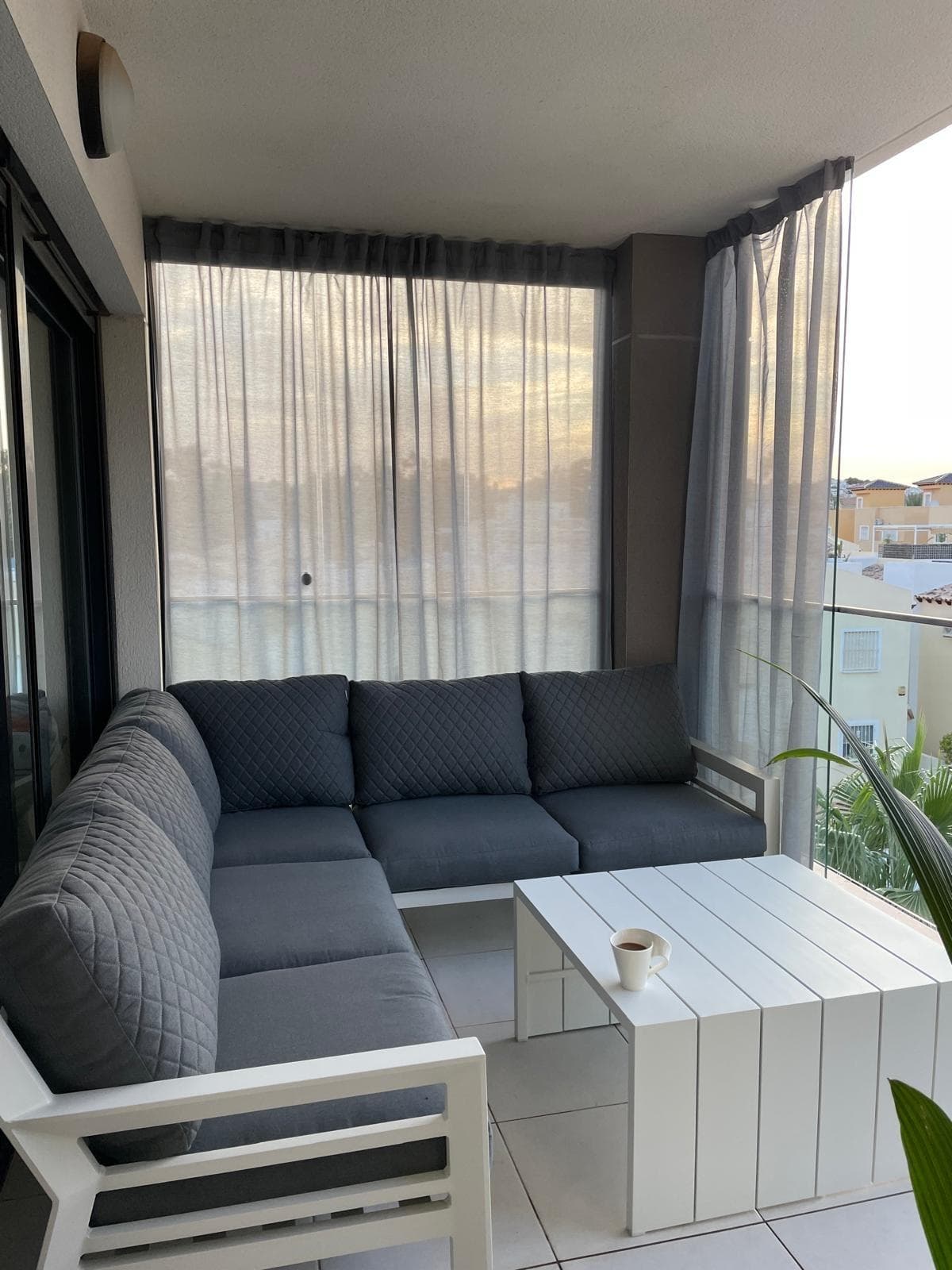 2 bed Middle Floor Apartment in Orihuela Costa - 6