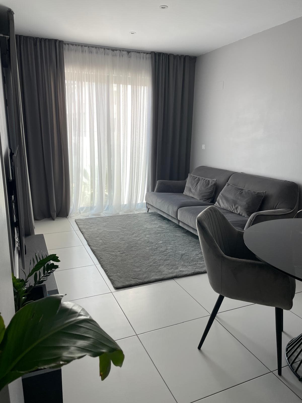 2 bed Middle Floor Apartment in Orihuela Costa - 9