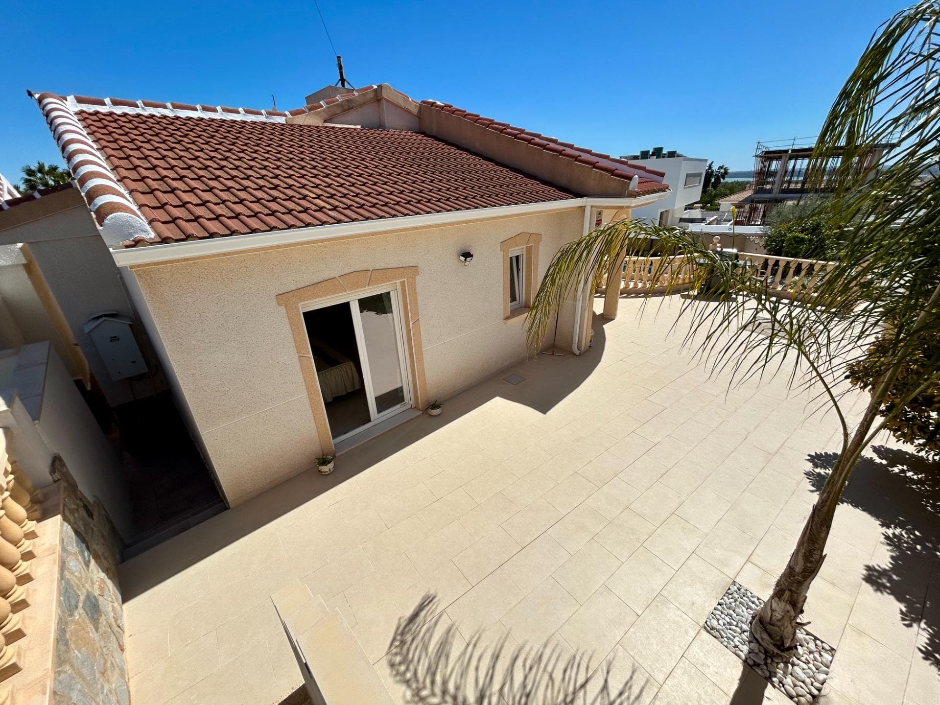 Villa - Chalet de 5 dormitorios en Ciudad Quesada - 13